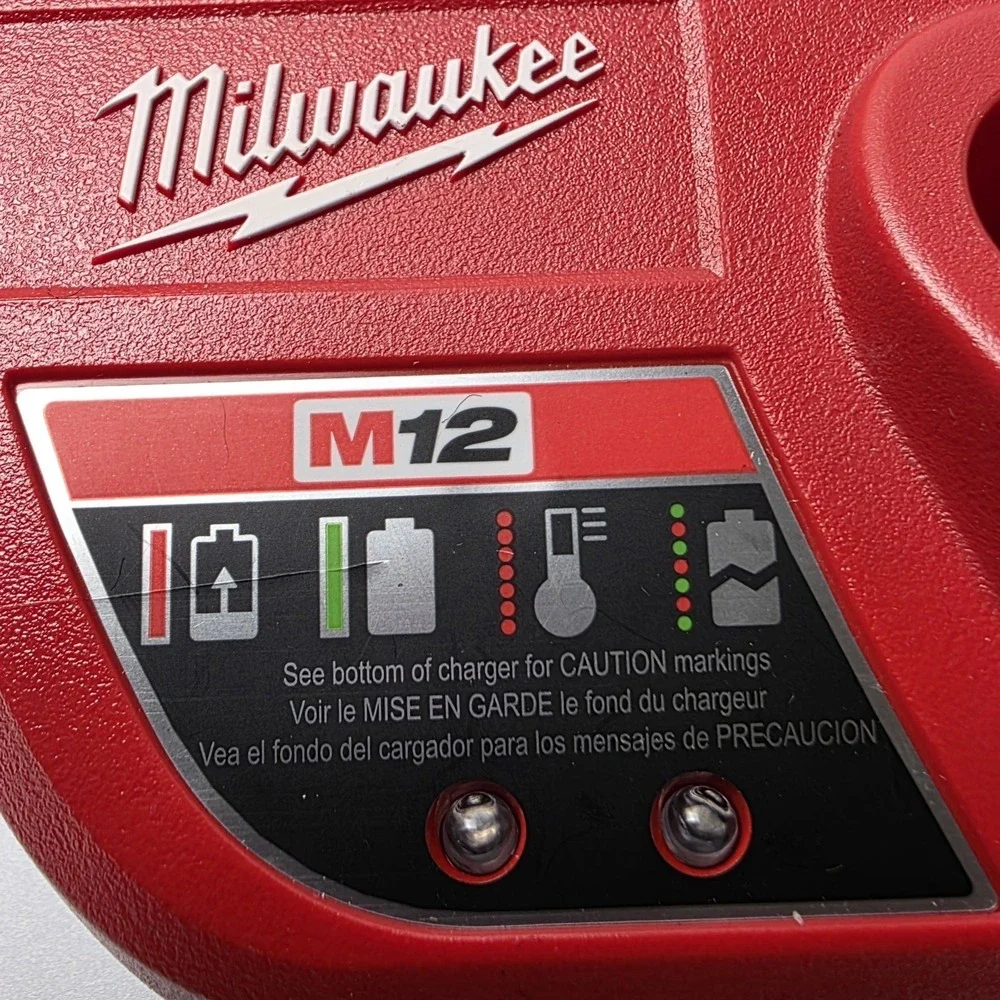 NEW Milwaukee M12 Lithium-ion battery charger (model 48-59-2401)‎